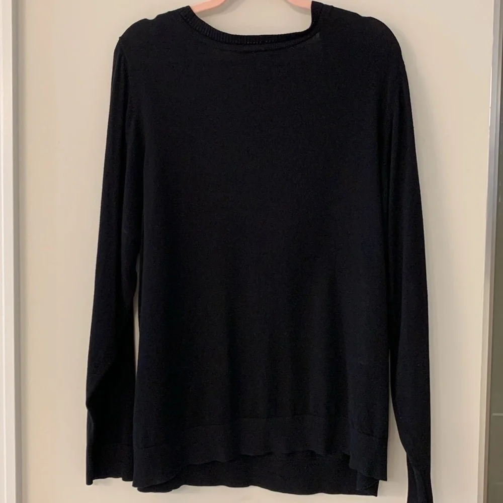 Lane Bryant V-Neck Black Long Sleeve Sweater.  Size 22/24.